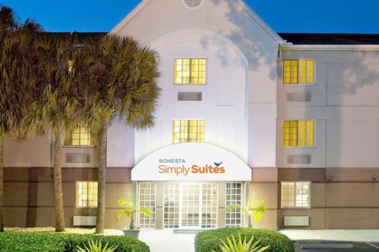Sonesta Simply Suites Miami Airport Doral Εξωτερικό φωτογραφία